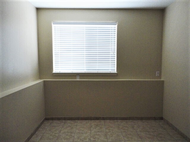 Building Photo - 120 Latigo Trail SE