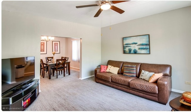 Building Photo - 7353 S Kenwood Ave