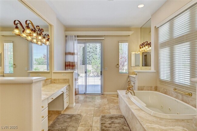 Building Photo - 209 Surtees Point St