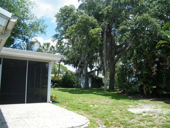 Building Photo - 1060 Jesse Ave