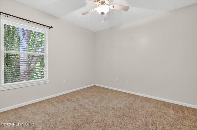 Building Photo - 1634 Majestic View Ln