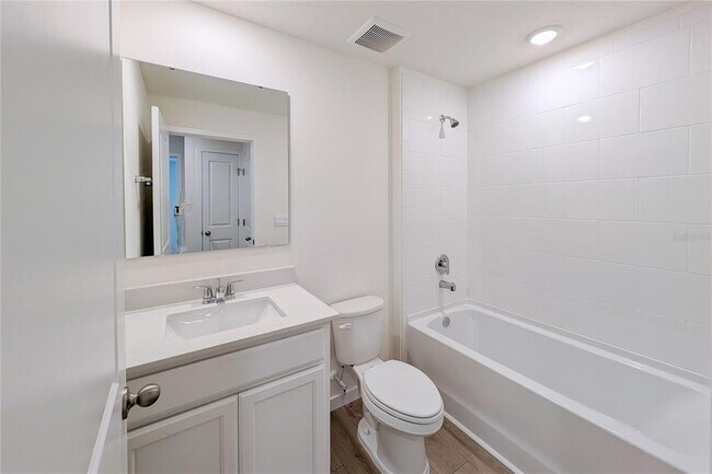 Building Photo - 18123 Cider Ml Ln