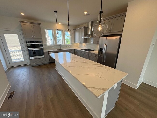 Building Photo - 14495 Leafhopper Dr