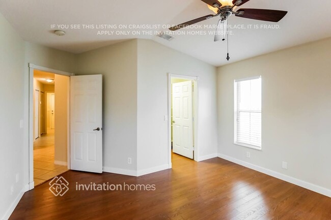Building Photo - 5103 NW 121st Dr