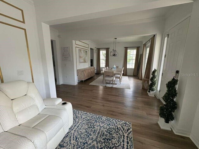 Building Photo - 7544 Estuary Lk Lp