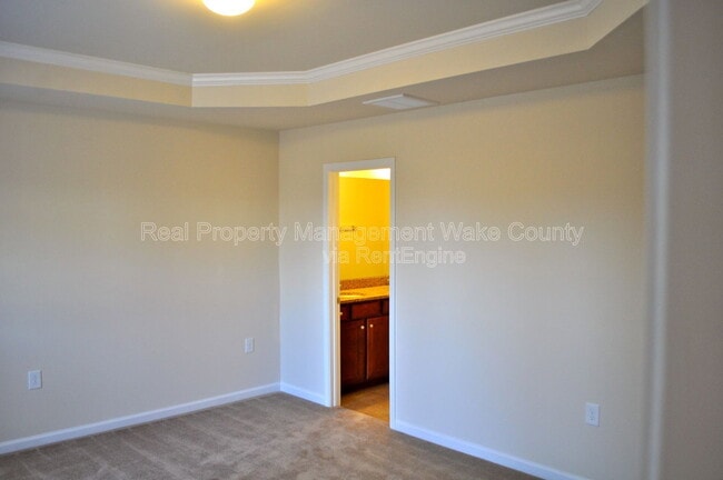 Building Photo - 205 Olivet Loop