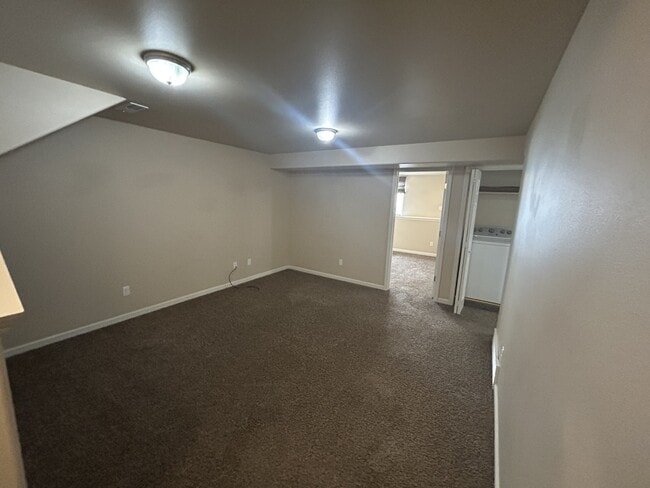 Building Photo - 2019 Lake Hills Dr