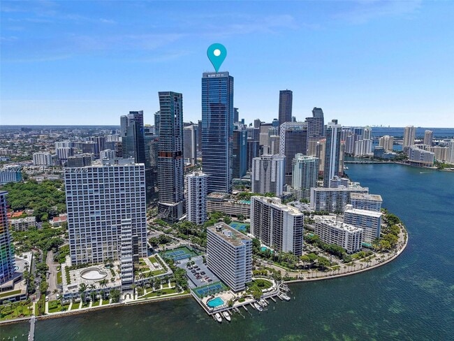 Building Photo - 1435 Brickell Ave