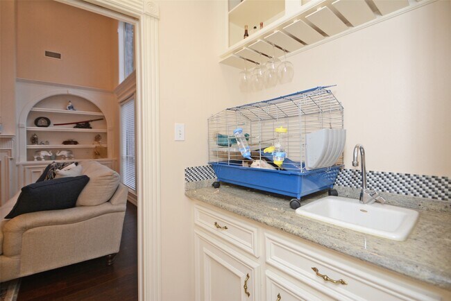 Building Photo - 70 N Skyflower Ct