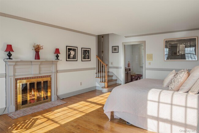 Building Photo - 147 Rock City Rd