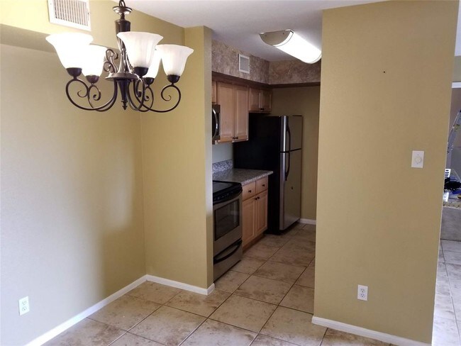 Building Photo - 18617 Egret Bay Blvd