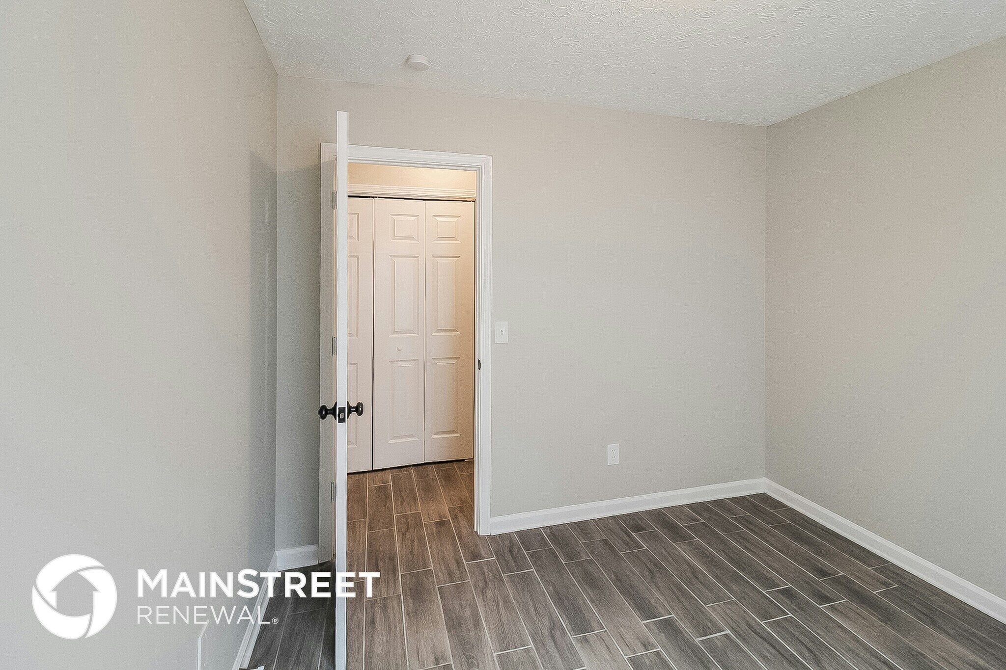 Building Photo - 6793 Creeks Edge Ct