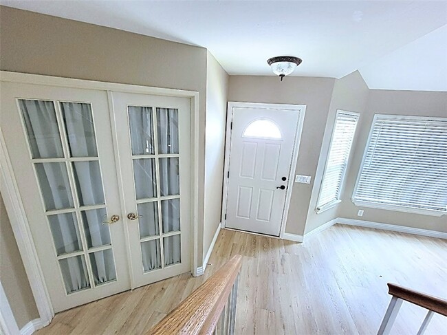 Building Photo - 28076 Wentworth
