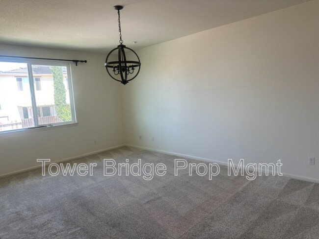 Building Photo - 5508 Copper Sunset Way