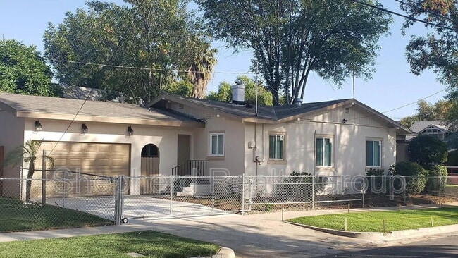 Building Photo - 3993 3rd St