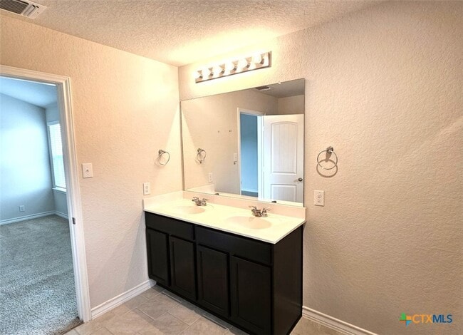 Building Photo - 181 Harley Hay