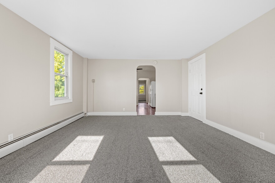 Building Photo - 5312 Genesee St