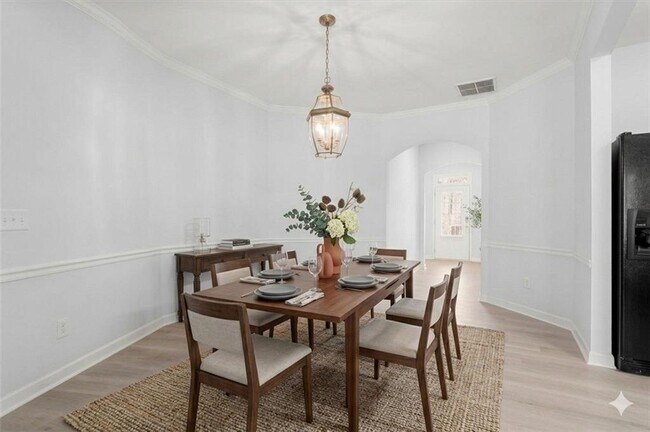 Building Photo - 1947 Lakeshore Overlook Cir NW