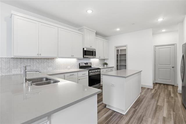Building Photo - 3648 Zellwood Ln