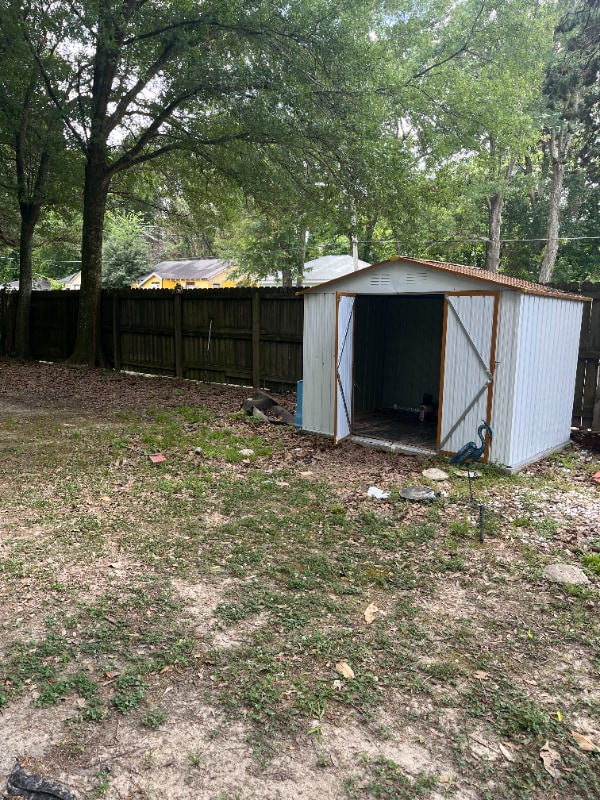 Building Photo - 4088 N Foster Dr