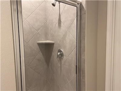 Building Photo - 16852 Pink Wintergreen Dr