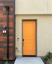 Building Photo - 5868 Linden Ave