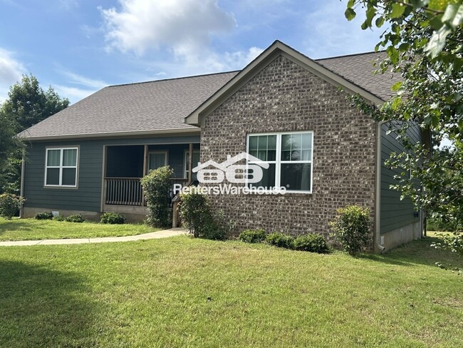 Building Photo - 953 6th Way