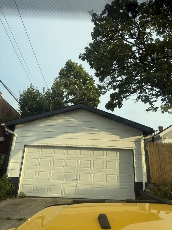 Building Photo - 4345 W 48th St