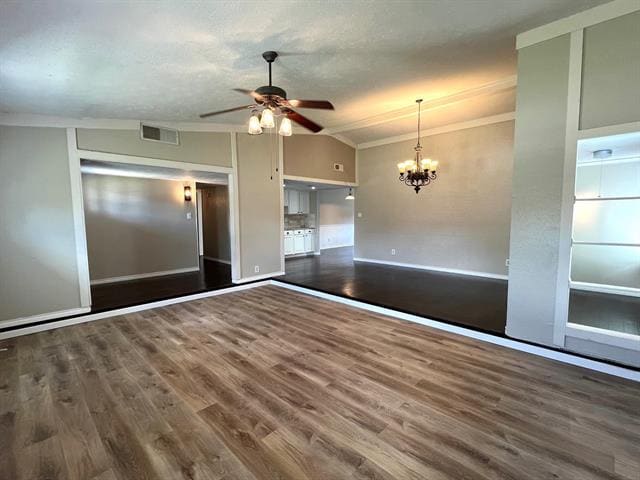 Building Photo - 1208 Crestwood Ct