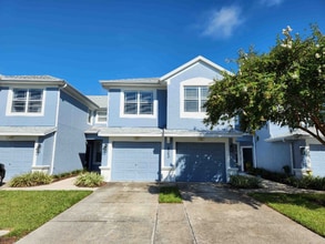 Building Photo - 4560 SW 52nd Cir