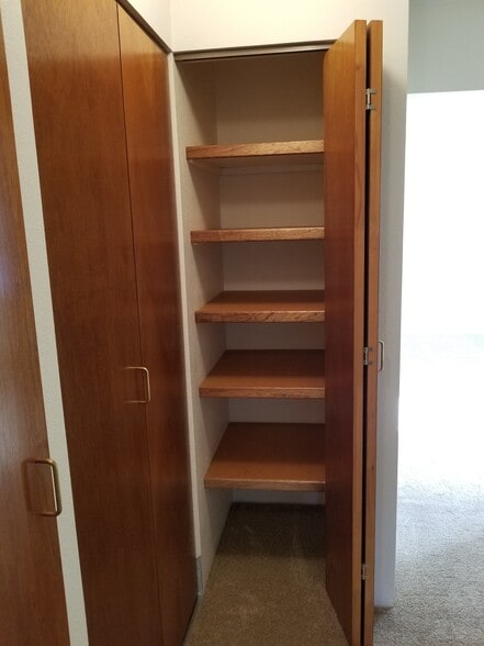 Building Photo - 5116 Meridian Ave N