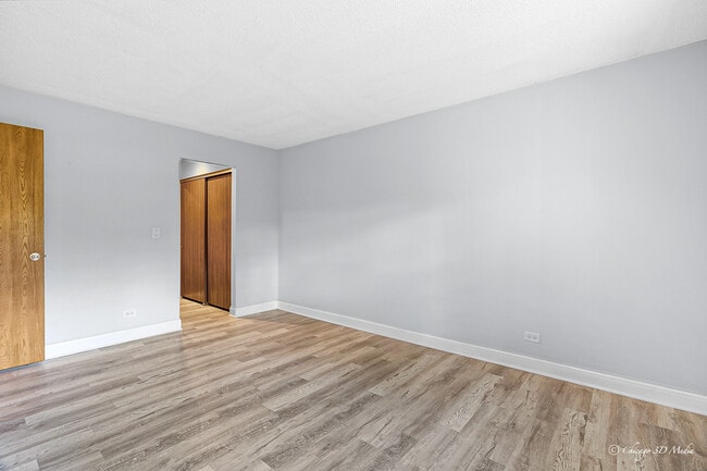 Building Photo - 522 W Happfield Dr