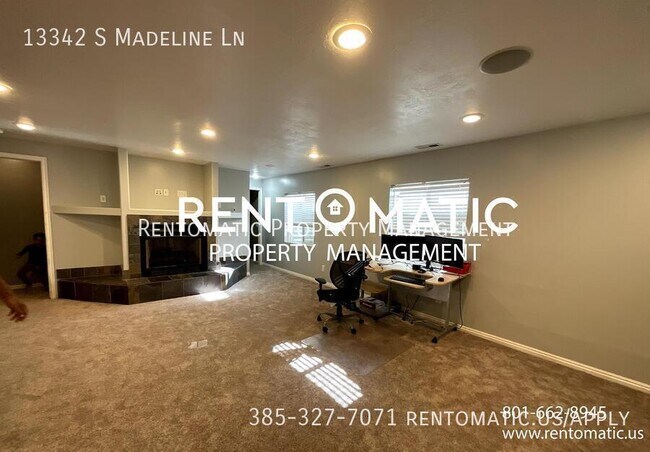 Building Photo - 13342 Madeline Ln W