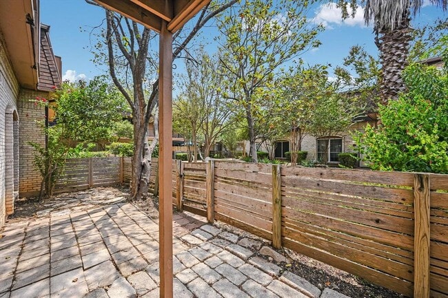 Building Photo - 7801 Shoal Creek Blvd
