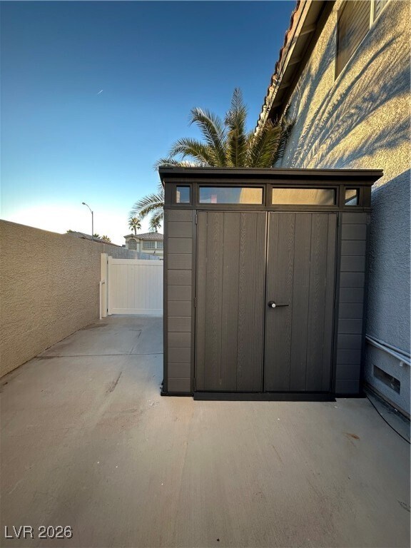 Building Photo - 8696 Ivy Glen Cir