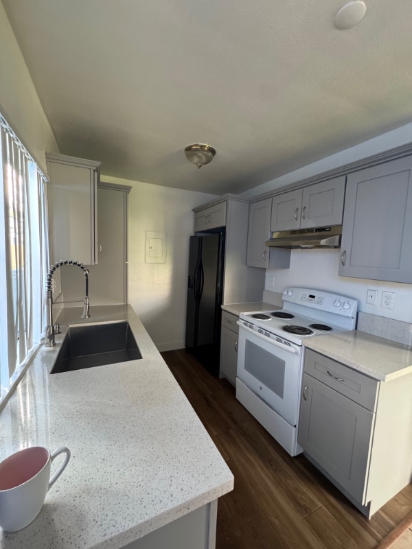 Building Photo - 23244 Orange Ave