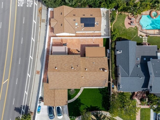 Building Photo - 7570 Chaminade Ave