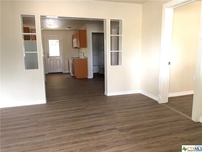 Building Photo - 412 S CM Allen Pkwy