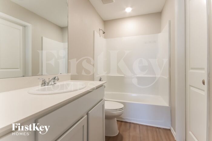 Building Photo - 9202 Burnet Flds Dr