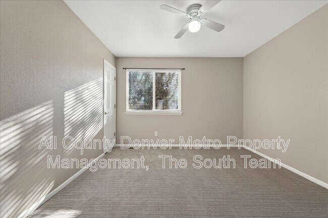 Building Photo - 4425 Iran St