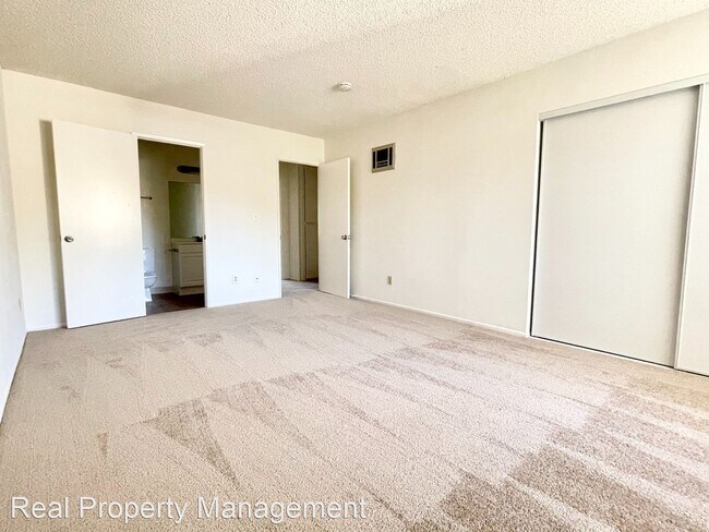Building Photo - 2 br, 1.5 bath House - 3466 Los Mochis Way