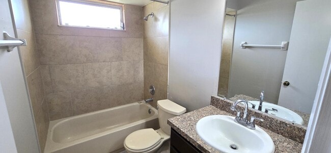 Building Photo - 12240 Conneticut Woods Ct