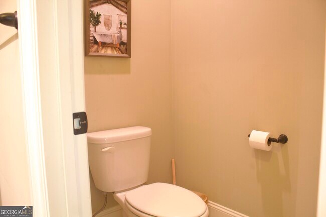 Building Photo - 2559 Willow Fld Xing