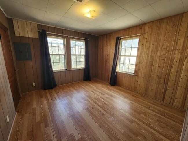 Building Photo - 7121 State Highway 94 Unit