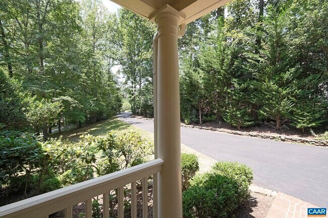 Building Photo - 2952 Cove Trce