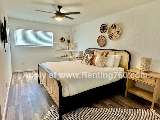 Building Photo - Chic Joshua Tree Retreat with Modern Upgrades