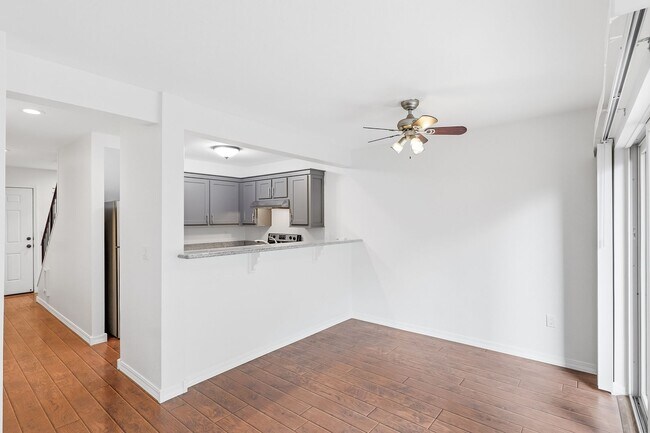 Building Photo - Orchard Hills Condominium Spacious 2-Bedroom Townhome with Modern Upgrades & Great Amenities