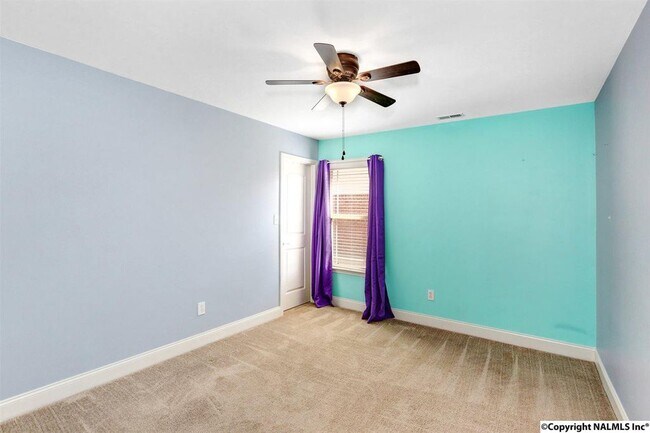 Building Photo - 110 Healey Dr