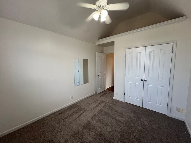 Building Photo - Nice 3 Bedroom 2 Bath plus Bonus Room in Murfreesboro - Available Immediately!