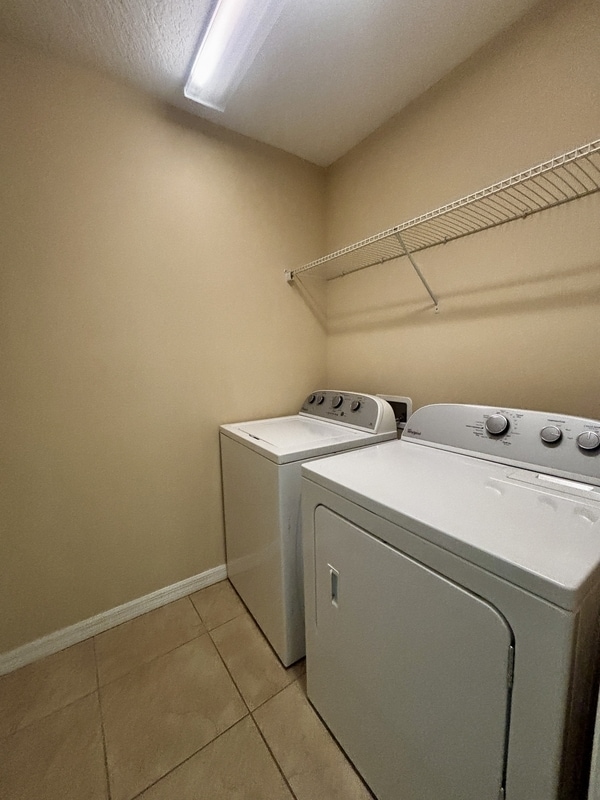 Building Photo - 8554 Tallfield Ave